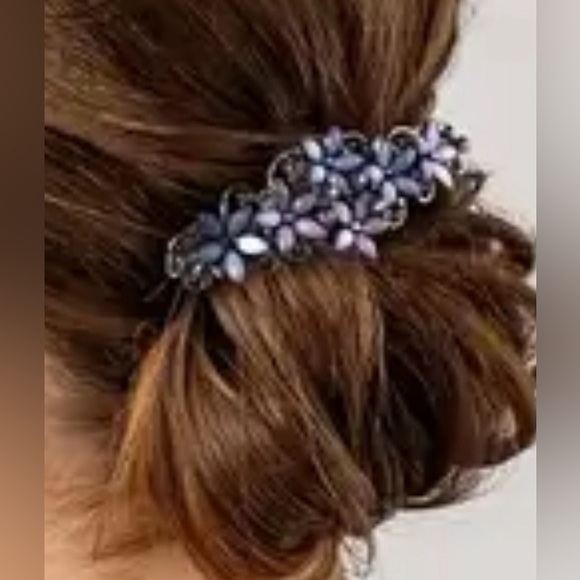 HAIR Barrette Elegant Vintage Rhinestone Flower Barrette Purple and Blue - Picture 3 of 5